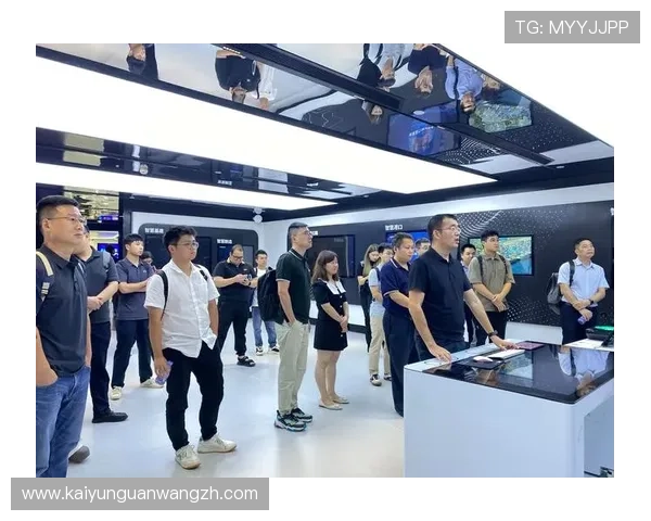 如何优化开云网页版界面布局实现更高效的游戏操作与视觉效果